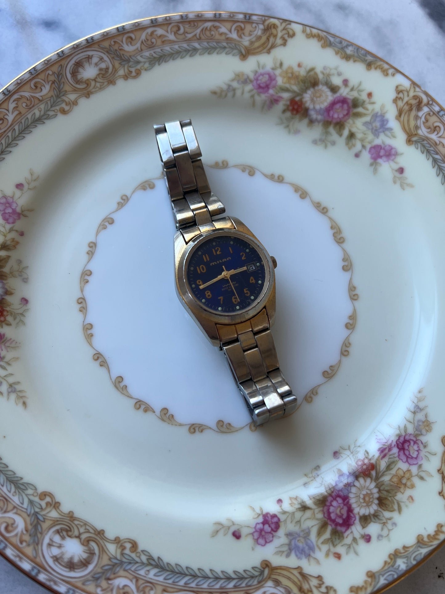 💙💛 Navy Dial Gold Watch