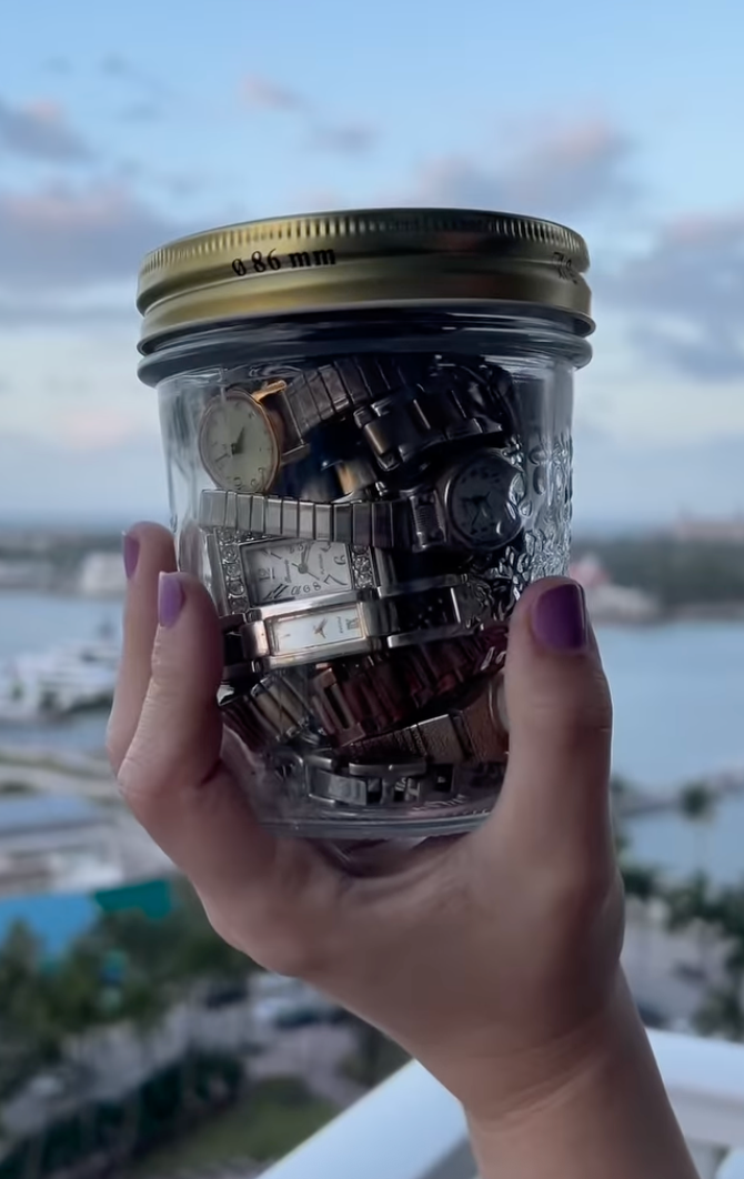 Mystery Vintage Watch Jar (5)